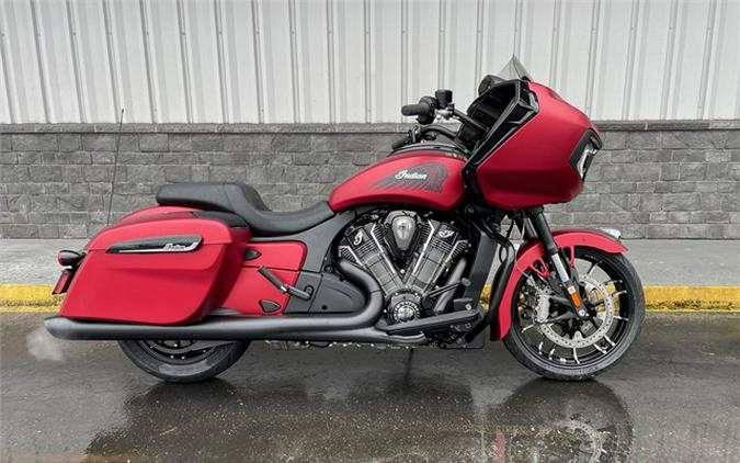 2024 Indian Motorcycle CHALLENGER DARK HORSE WITH POWERBAND AUDIO PACKAGE