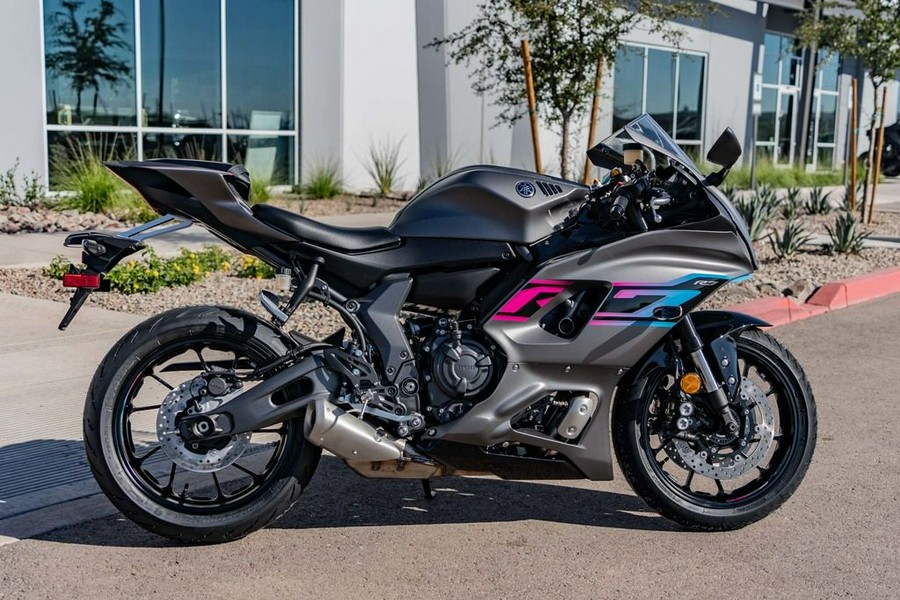 2024 Yamaha YZF-R7