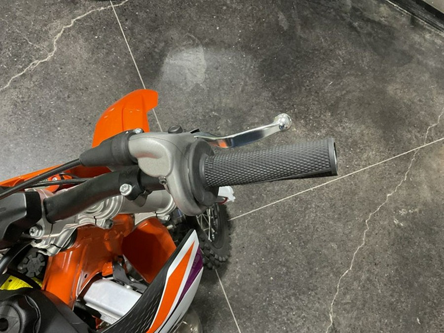 2025 KTM F6075Y4