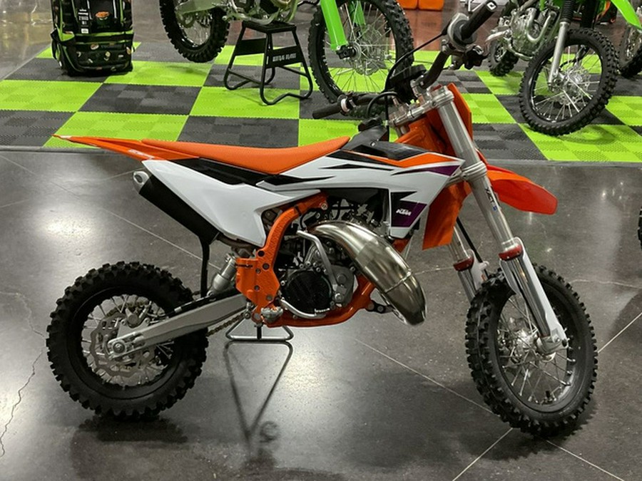 2025 KTM F6075Y4