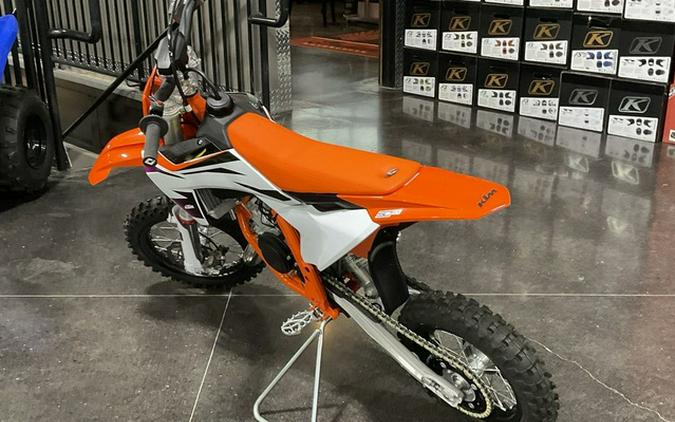 2025 KTM F6075Y4