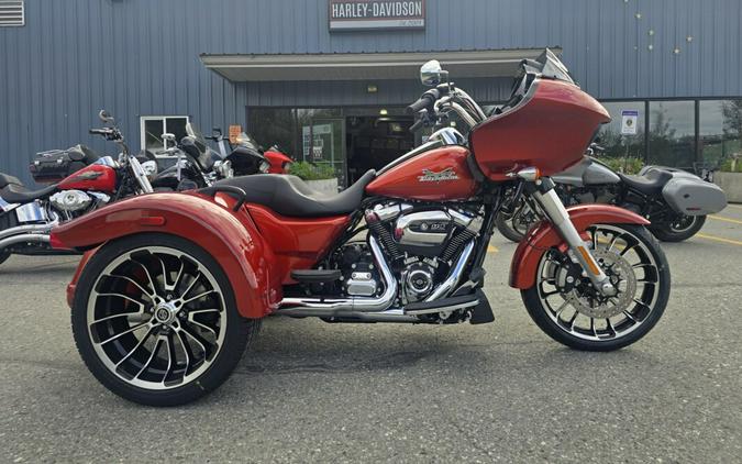 2025 Harley-Davidson® Road Glide® 3