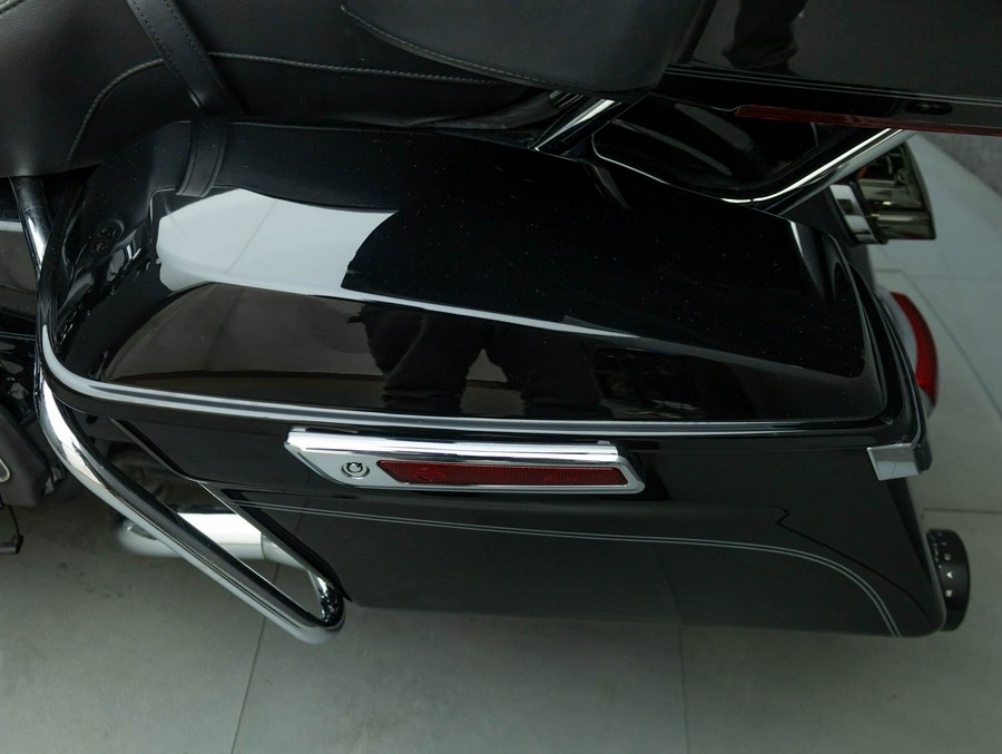 2016 HARLEY DAVIDSON FLTRU ROAD GLIDE ULTRA W/ABS