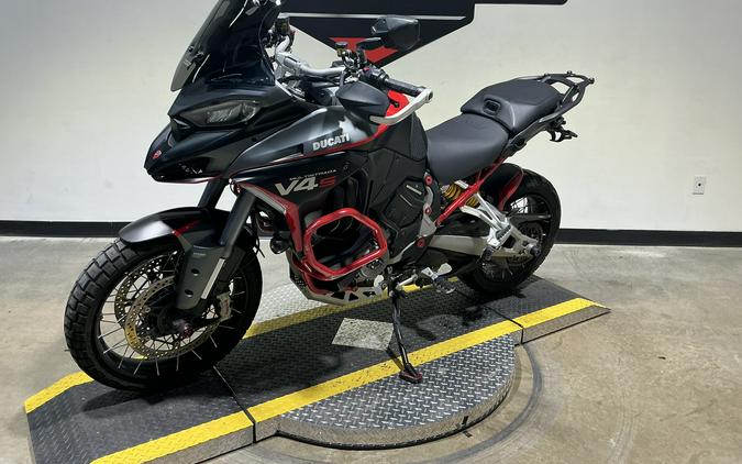 2022 Ducati Multistrada V4 S Travel & Radar Spoked Wheel