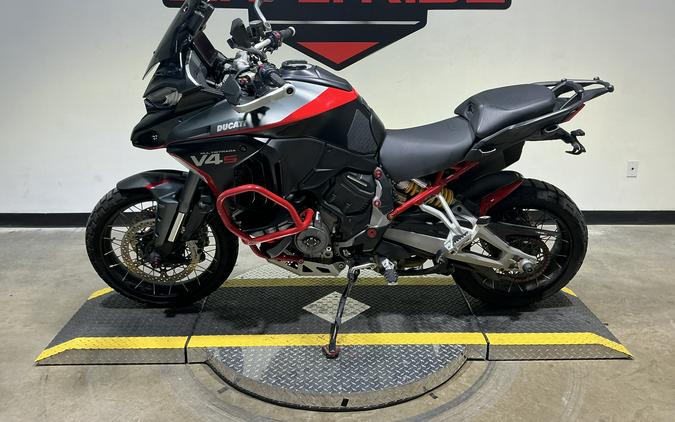 2022 Ducati Multistrada V4 S Travel & Radar Spoked Wheel