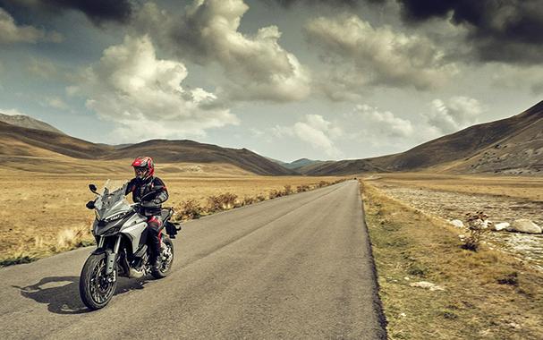 2022 Ducati Multistrada V4 S Travel & Radar Spoked Wheel