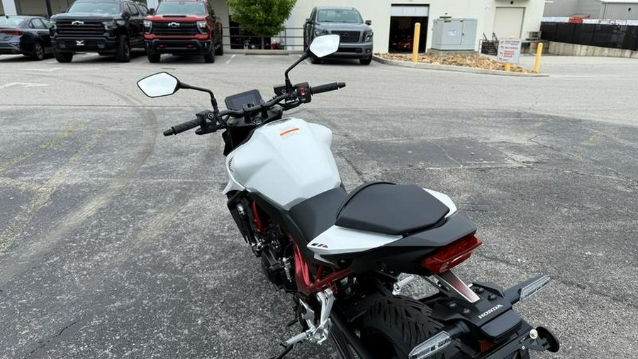 2025 Honda® CB750 Hornet