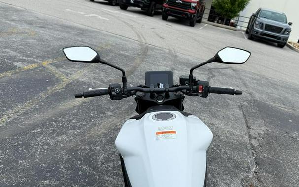 2025 Honda® CB750 Hornet