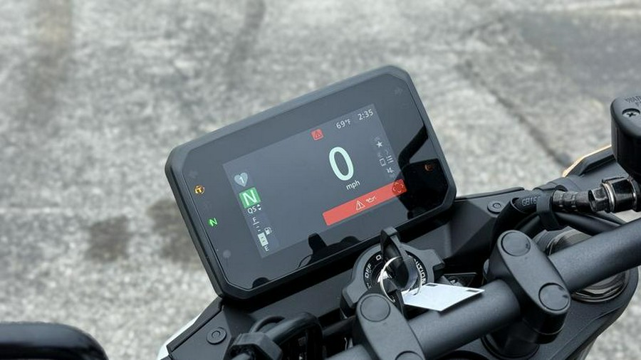 2025 Honda® CB750 Hornet