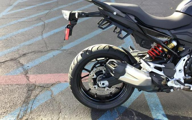 2022 BMW F 900 XR
