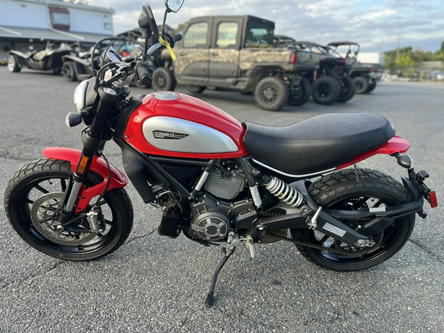 2016 Ducati Scrambler 800 ICON