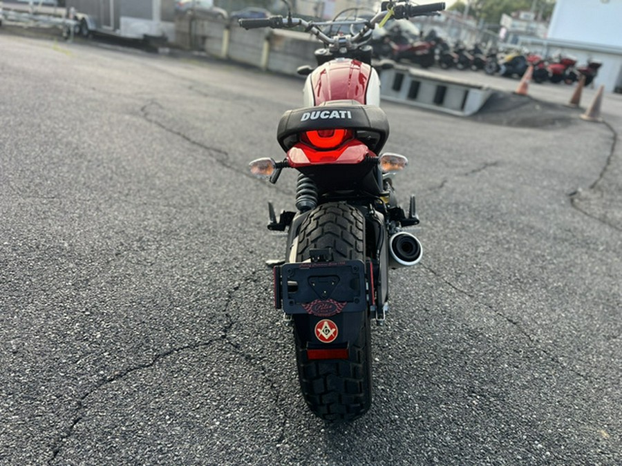 2016 Ducati Scrambler 800 ICON