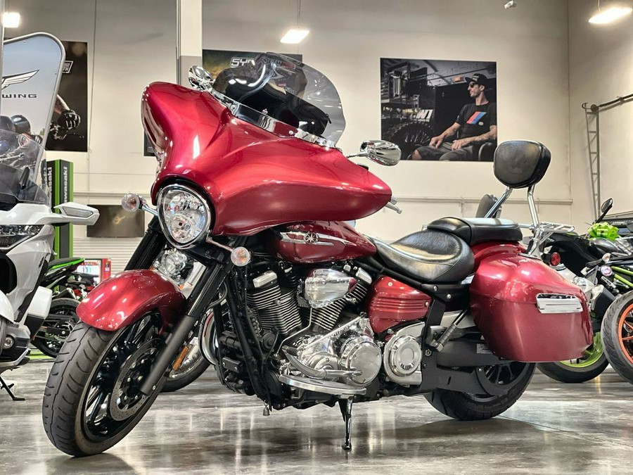 2014 Yamaha Stratoliner Deluxe