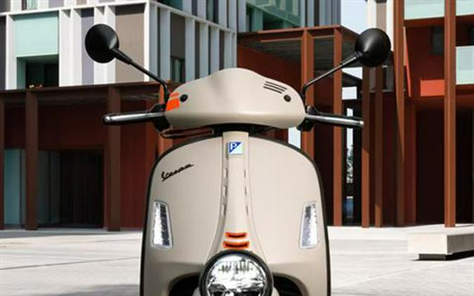 2024 Vespa GTV 300