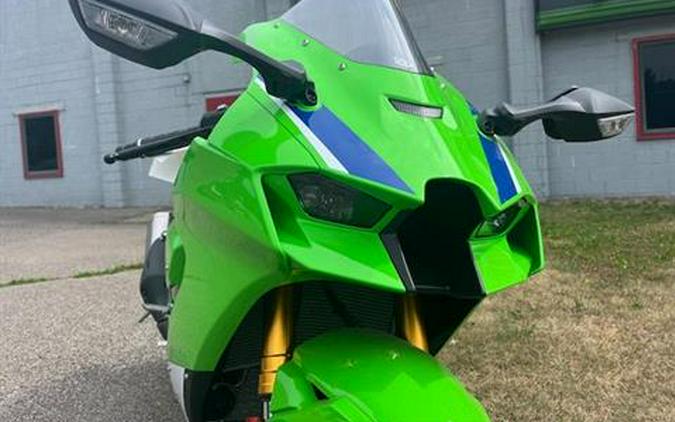 2024 Kawasaki Ninja ZX-10R 40th Anniversary Edition ABS