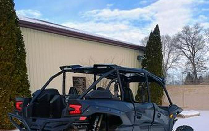 2026 Kawasaki Teryx® KRX4™ 1000 Blackout Edition