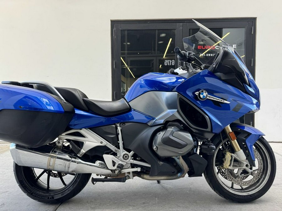 2022 BMW R 1250 RT Racing Blue Metallic
