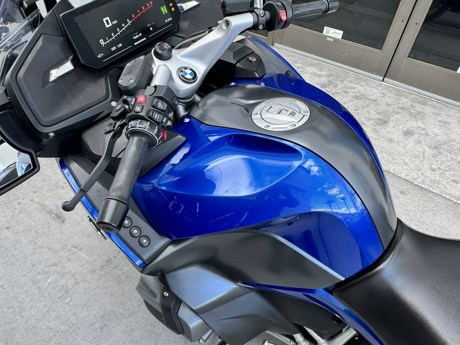 2022 BMW R 1250 RT Racing Blue Metallic