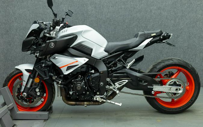 2020 YAMAHA MT10 W/ABS