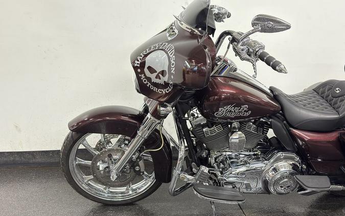 2014 Harley-Davidson® FLHXS - Street Glide® Special