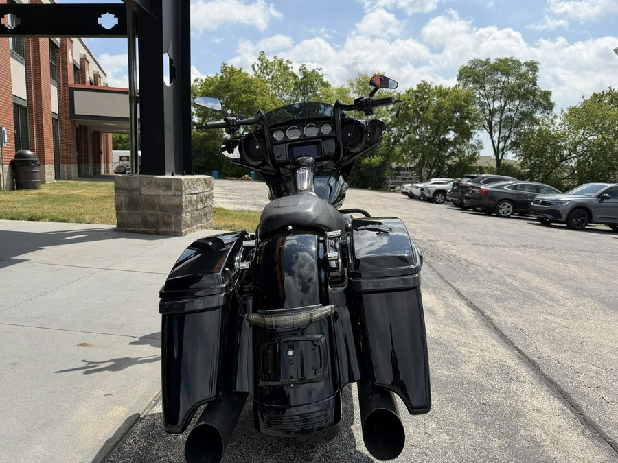 FLHXS 2020 Street Glide Special