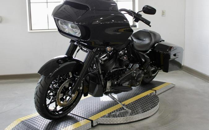 Used 2022 Harley-Davidson Road Glide Special Grand American Touring FLTRXS Motorcycle For Sale In Sunbury, OH