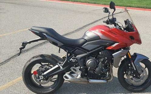 2023 Triumph Tiger Sport 660 Korosi Red / Graphite