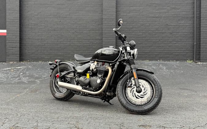 2026 Bonneville Bobber Base - Triumph