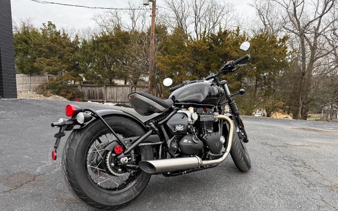 2026 Bonneville Bobber Base - Triumph