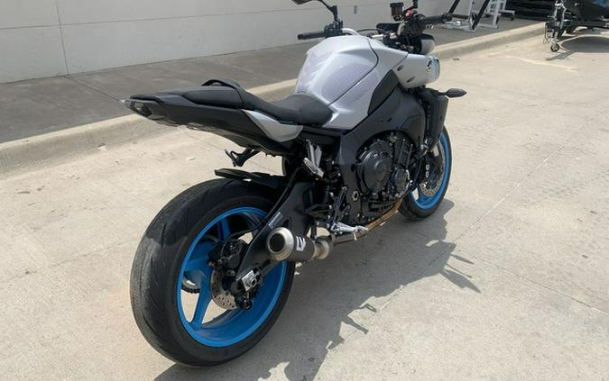 2025 Yamaha MT 10