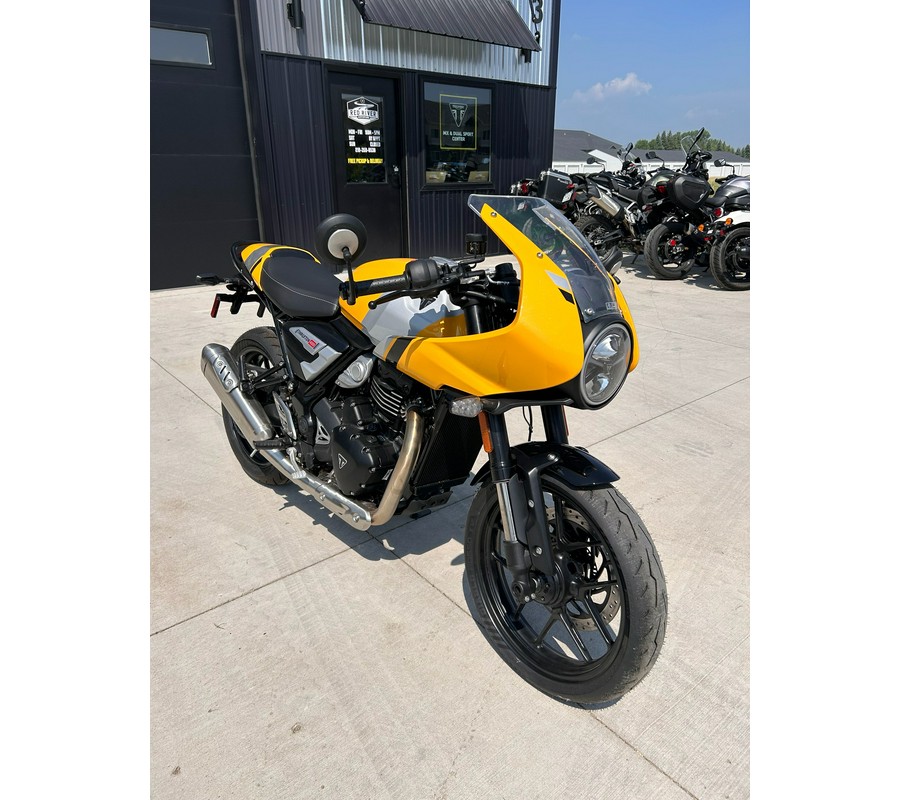 2026 Triumph Thruxton 400
