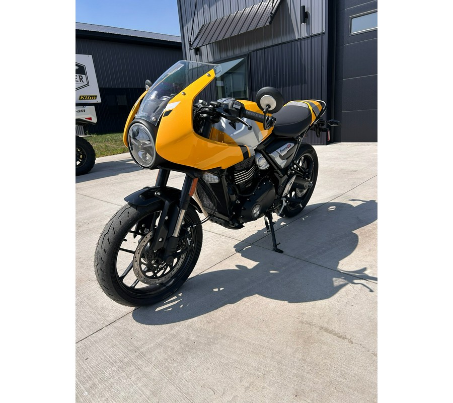 2026 Triumph Thruxton 400