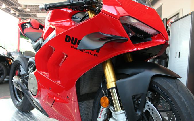 2023 Ducati Panigale V4 S