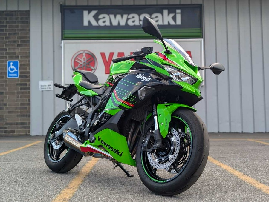 2023 Kawasaki Ninja® ZXT-4RR KRT Edition