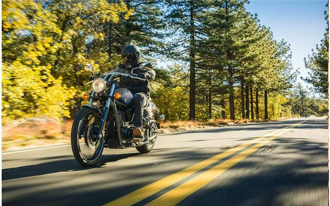 2024 Kawasaki Vulcan® 900 Custom VULCAN 900 CUSTOM