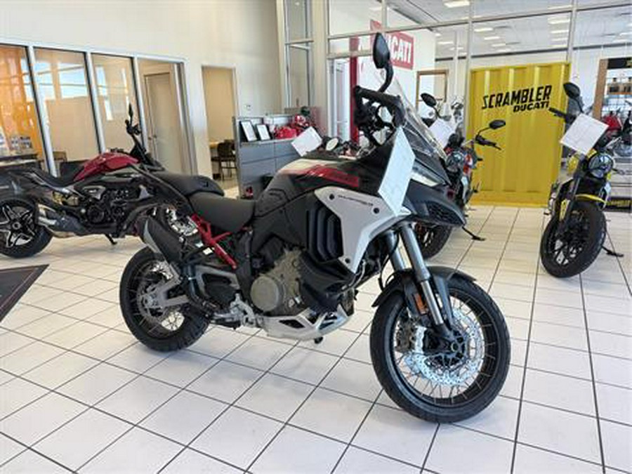 2025 Ducati Multistrada V4 Rally Adventure Travel & Radar