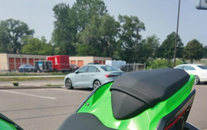 2022 Kawasaki ZX- 400 GNFNL