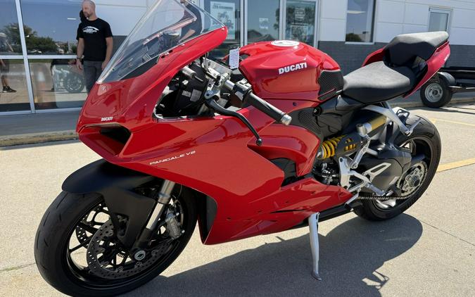 2024 Ducati PANIGALE V2