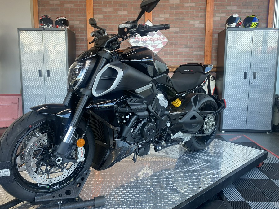 2023 Ducati Diavel V4