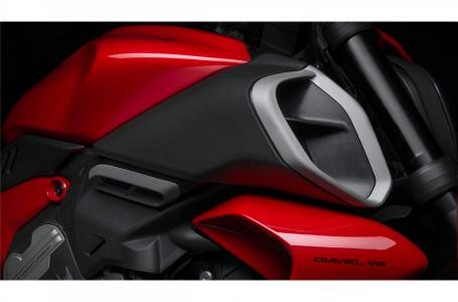 2023 Ducati Diavel V4