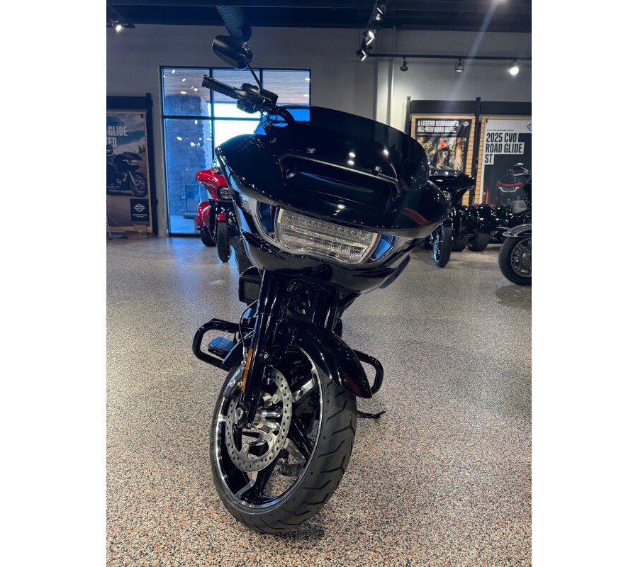 FLTRX 2026 Road Glide