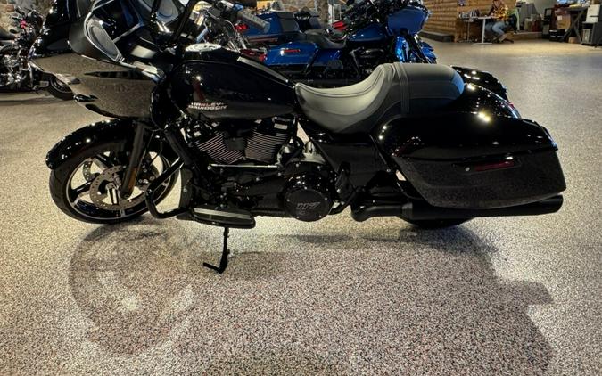 FLTRX 2026 Road Glide