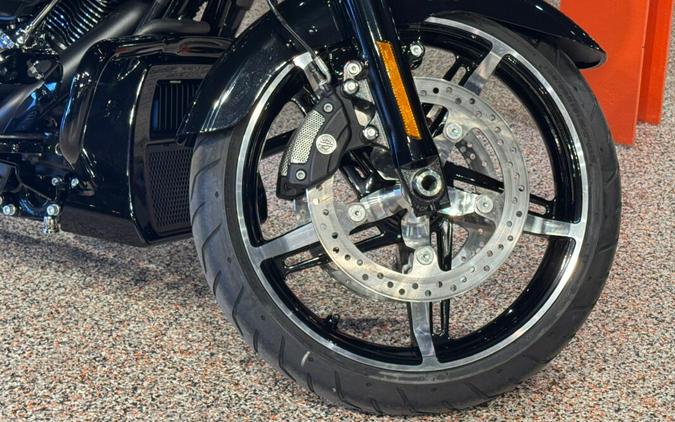 FLTRX 2026 Road Glide