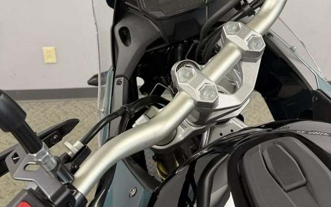 2026 Kawasaki KLE®500 SE ABS