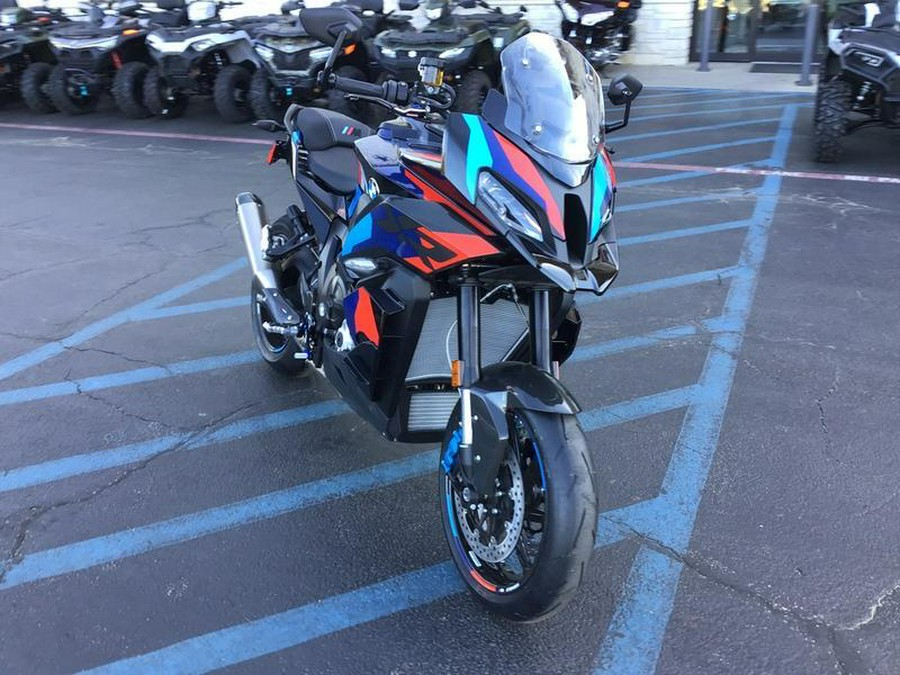 2026 BMW M 1000 XR