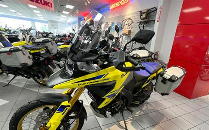 2023 Suzuki V-Strom 1050DE Adventure