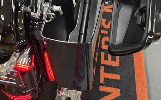 2023 Harley-Davidson® FLTRX - Road Glide®