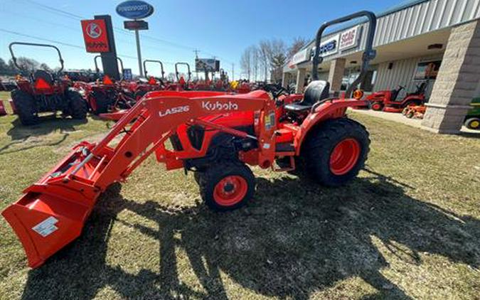 2022 Kubota L3302 HST 4WD