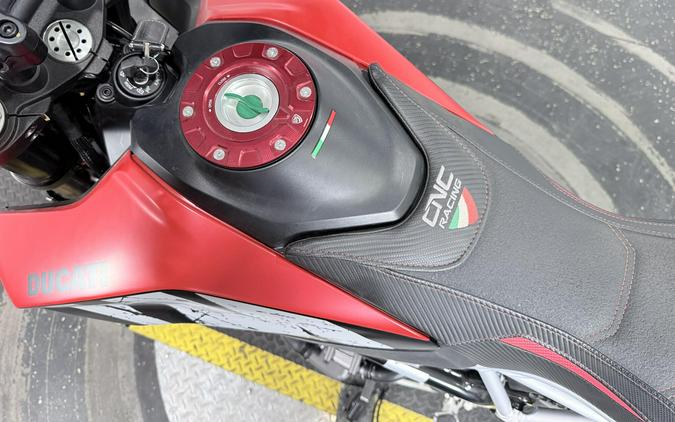 2025 Ducati Hypermotard 950 RVE