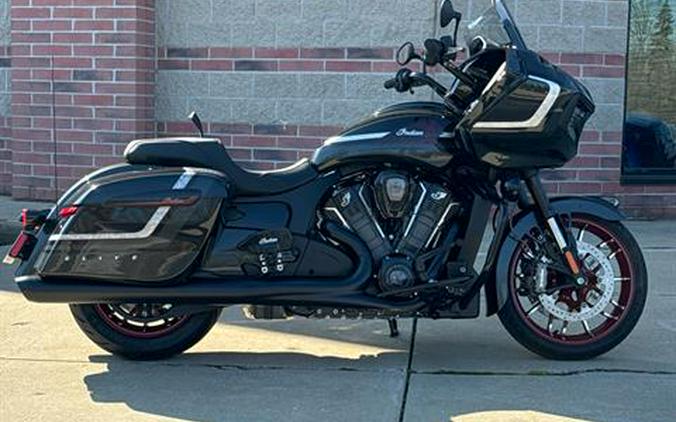 2024 Indian Motorcycle Challenger® Elite